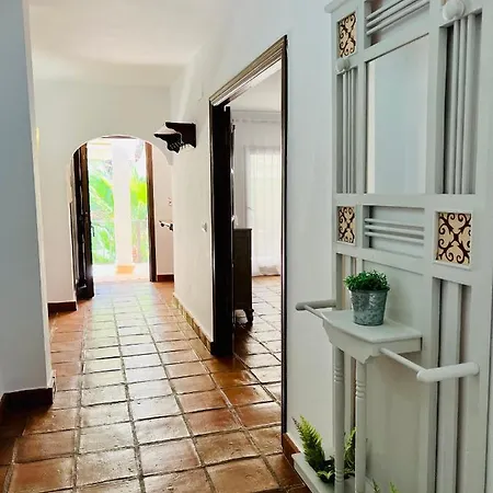 Holiday home Aljaral, Espectacular,piscina,chimenea, Climatizacion, Wifi Cordoba