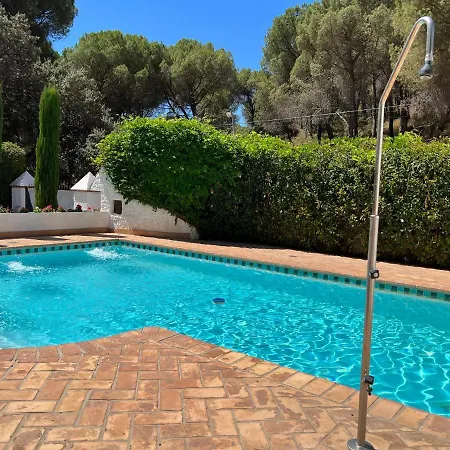Holiday home Aljaral, Espectacular,piscina,chimenea, Climatizacion, Wifi Cordoba